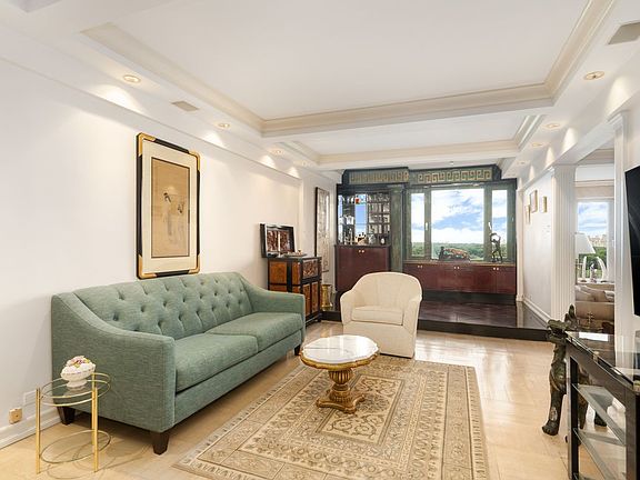 5th image of 120 Central Park S #15AB