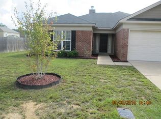 8 Trafford Trl, Phenix City, AL 36867