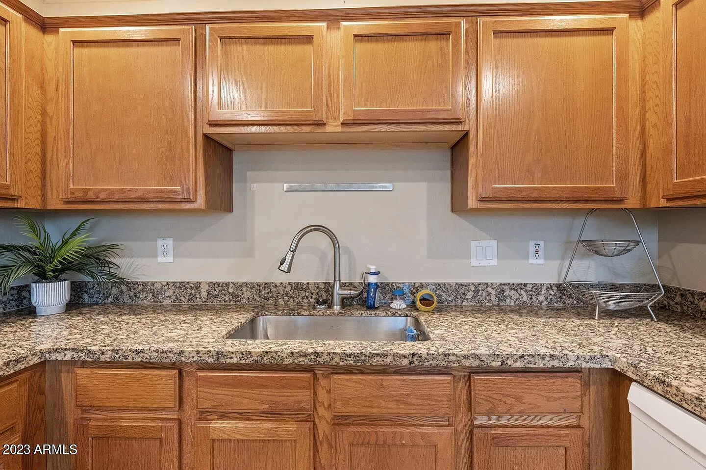 2 bed, 1.5 bath, 1119 sqft, $2,100 — Photo 3