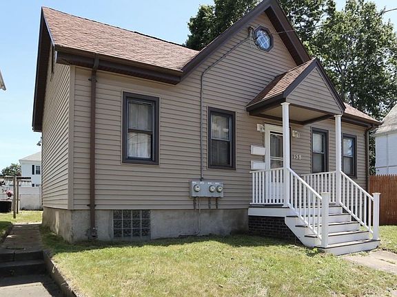 2nd image of 158 Adams St