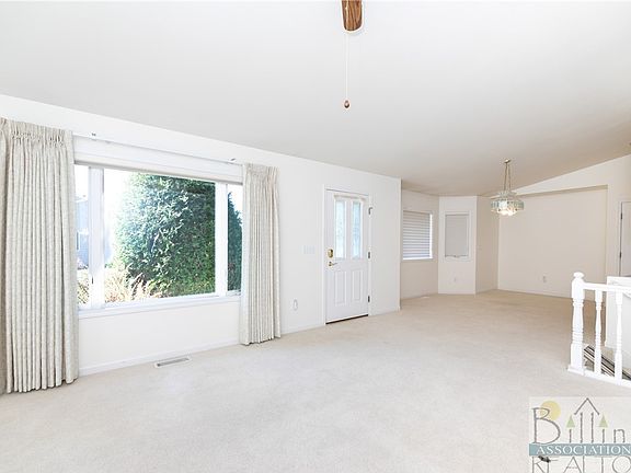 4th image of 2125 Wyndham Park Dr