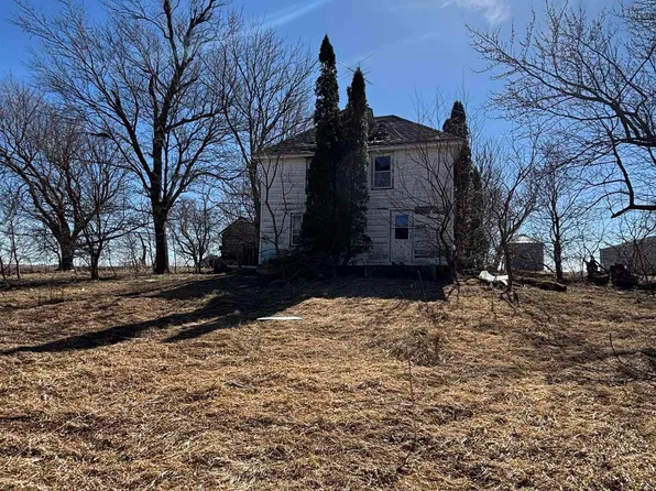 6835 80th St, Arlington, IA 50606