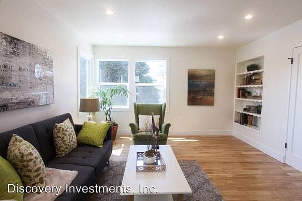 1st image of 350 Lafayette Ave APT 3