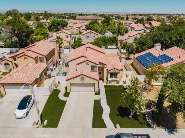 1745 E Norberry St, Lancaster, CA 93535