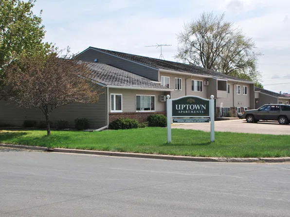 301 Center St NW #A1, Silver Lake, MN 55381