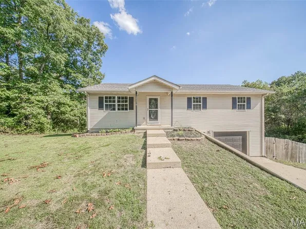 24478 Trolley Ln, Saint Robert, MO 65584