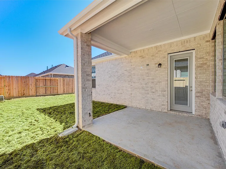 4203 Maple Glen Dr — Photo 30