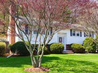 158 Totten Pond Rd, Waltham, MA 02451