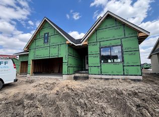 4721 178th St, Urbandale, IA 50323