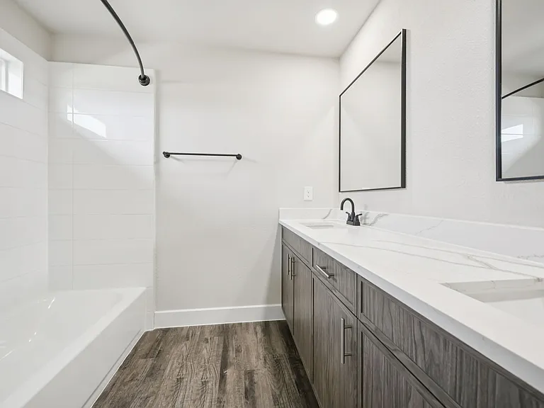 Townhomes at Sam Rayburn — Photo 35