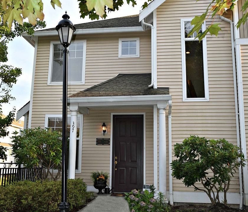 1st image of 397 227th Ln NE