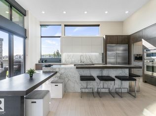 5536 Chegwin Point E, Edmonton, AB T6W 4A8