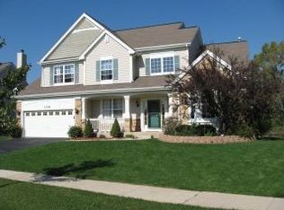 1308 Mulberry Ln, Cary, IL 60013