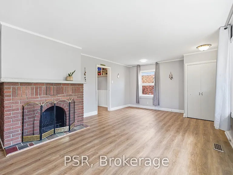 42 Jane St — Photo 6