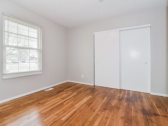 4th image of 1550 Orangedale Ln