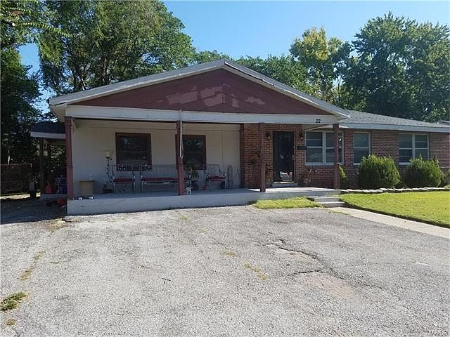 1st image of 22 Loisel Dr