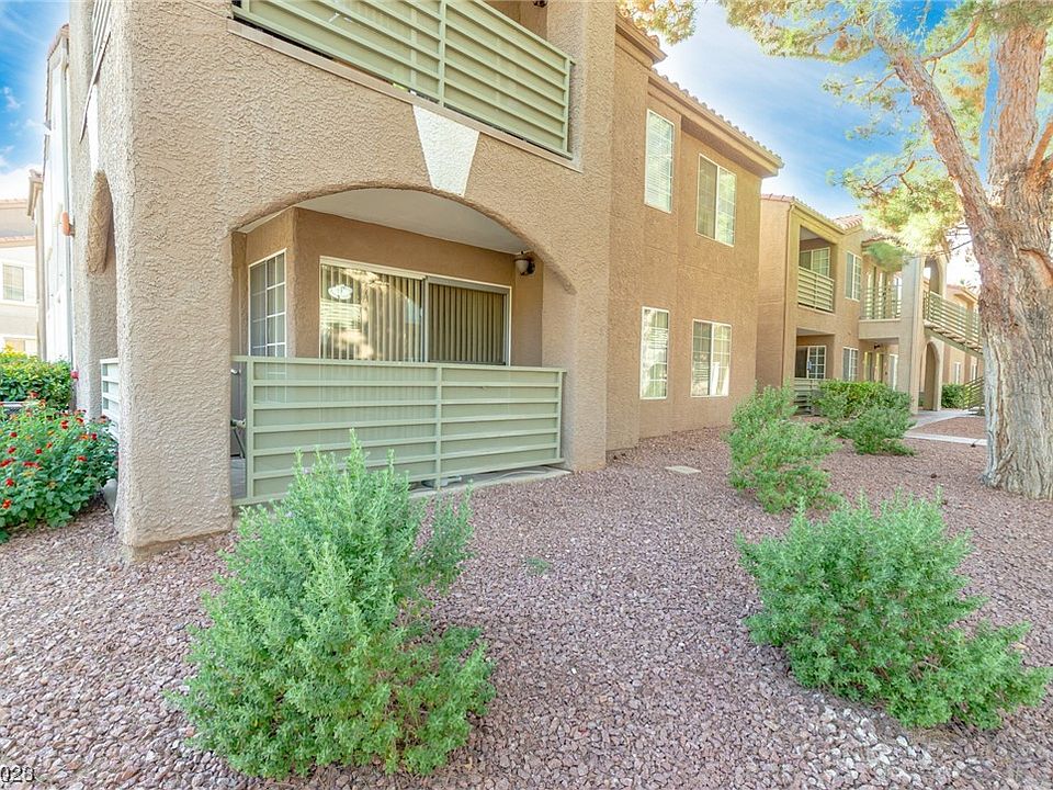 1st image of 2111 Sealion Dr Unit 105