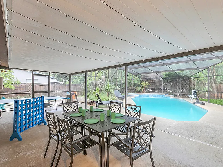 2445 Keiser Ct — Photo 35