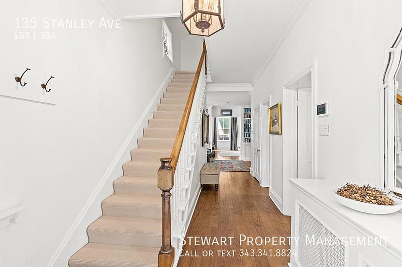 Ottawa House for rent - 4 Bedrooms — photo 18