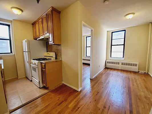 Rented by Compass | media 2