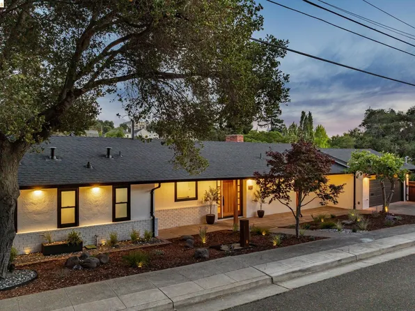 921 Underhills Rd, Oakland, CA 94610