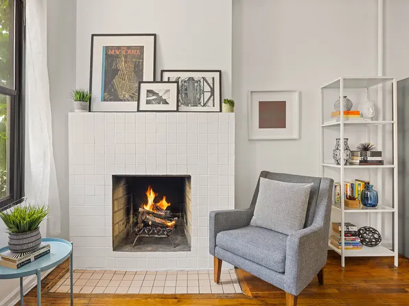 160 5th Avenue image 2 of 6
