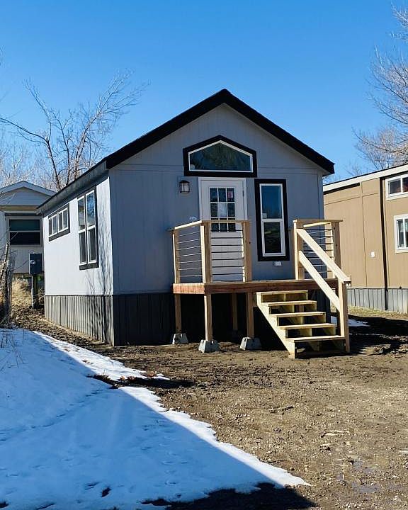 1st image of 400 S 1st St #12