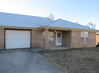 204 S 34th St #A, Gatesville, TX 76528