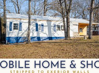 4013 White Oak Road, Merriam Woods, MO 65740