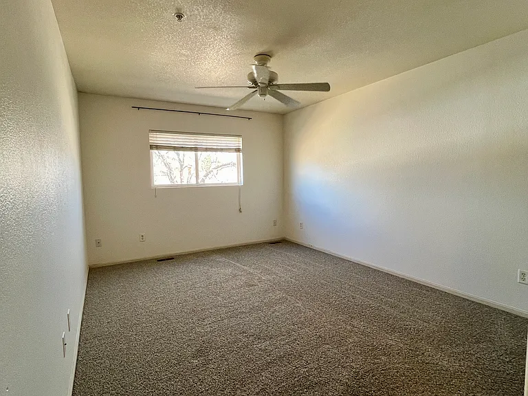 1601 Great Western Dr #K2 — Photo 14