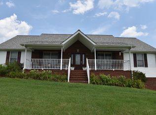 840 Poteat Ln, Fall Branch, TN 37656