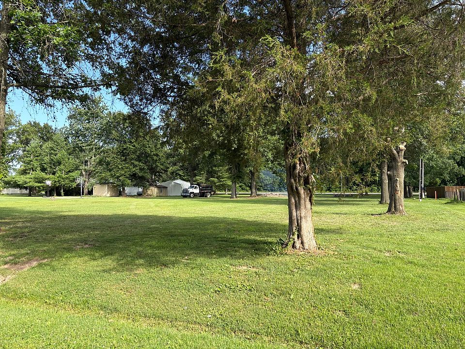 2nd image of LOT 10 Gladys Ln Lot 10