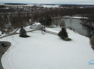 10415 Stevens Rd, Defiance, OH 43512