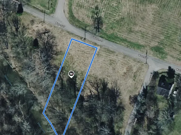 209 W Scott St, Lawrenceburg, TN 38464
