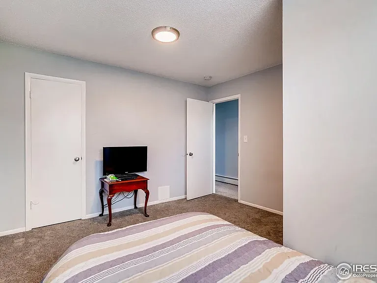 335 15th Ave #2 — Photo 22