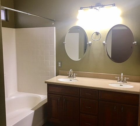 4th image of 9509 Country Wine Ct