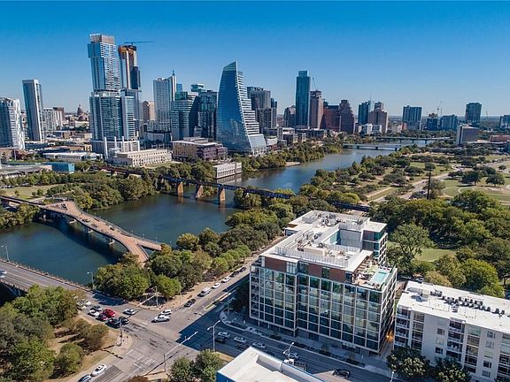 3rd image of 1211 W Riverside Dr #7A