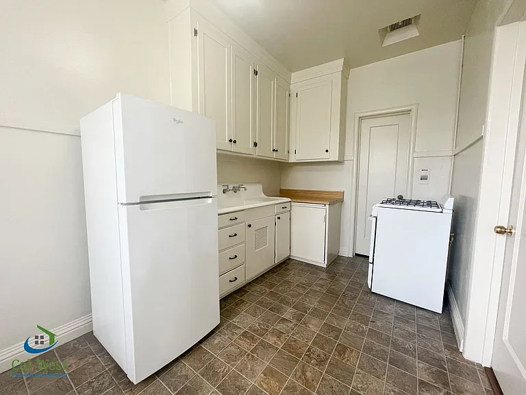 603 S 1st St #1 — Photo 7