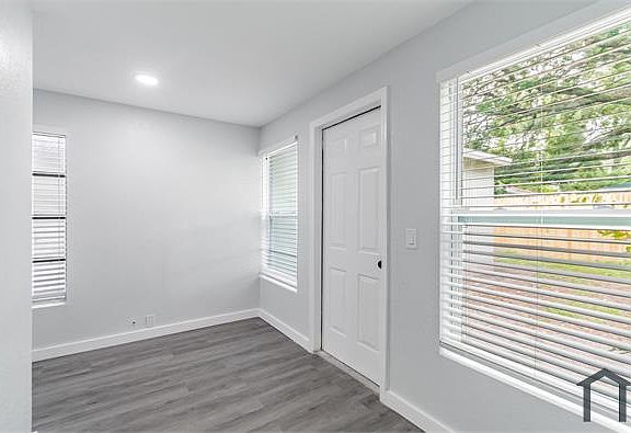 5th image of 1706 W Palmetto St