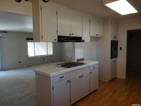 5th image of 1169 Northwood Dr