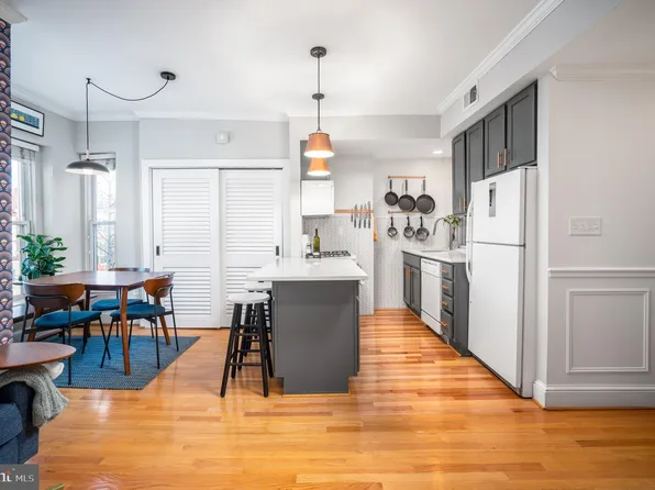 207 R St NW APT 5, Washington, DC 20001