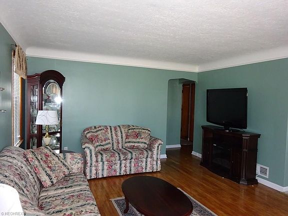 3rd image of 6011 Morningside Dr