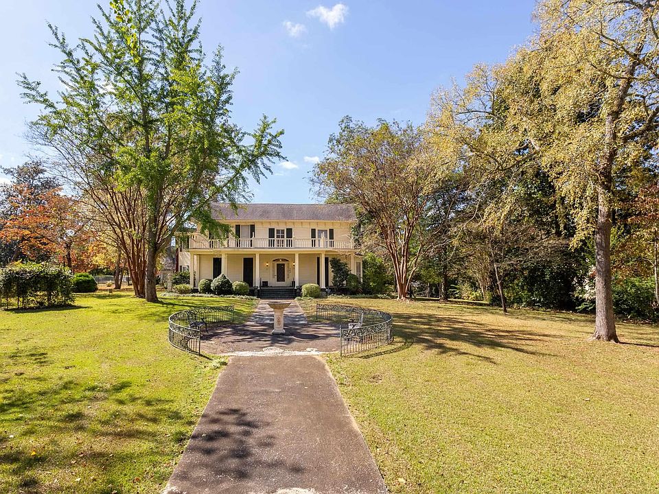 505 N East St, Talladega, AL 35160 Zillow