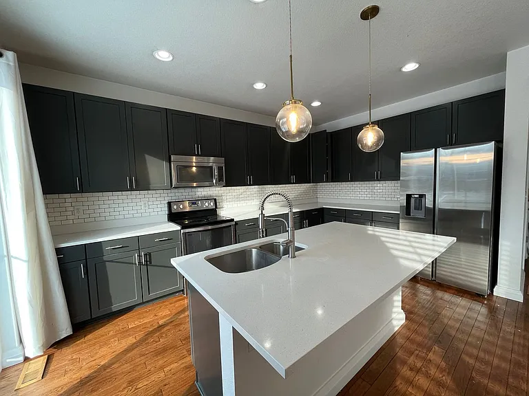 3233 Anika Dr — Photo 6