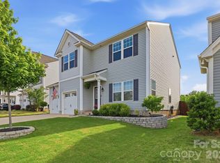 134 Fairfield Dr, Troutman, NC 28166