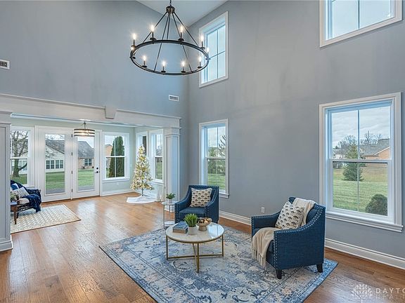 5th image of 9471 Banyan Ct