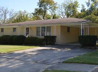 20 Carter St, Dexter, MO 63841