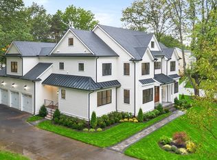 15 Peachtree Rd, Lexington, MA 02420