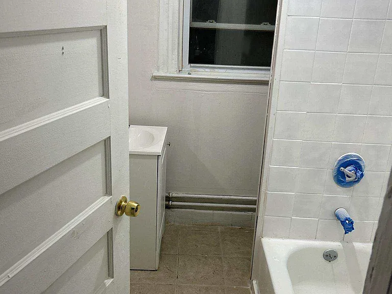 482 Irvine Turner Blvd #2 — Photo 10