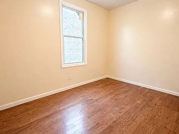1st image of 85 Littleton Ave #C